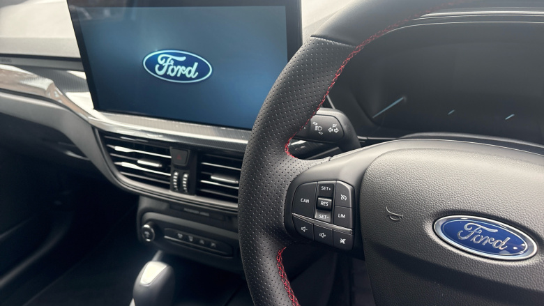 Ford Focus 1.0 EcoBoost Hybrid mHEV 155 ST-Line 5dr Auto Petrol Hatchback